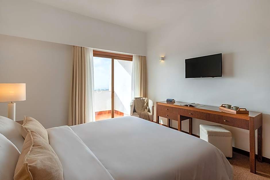 Sao Felix Hotel Hillside & Nature