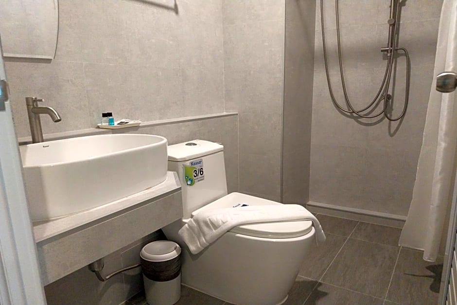 Ployburi Boutique Hotel