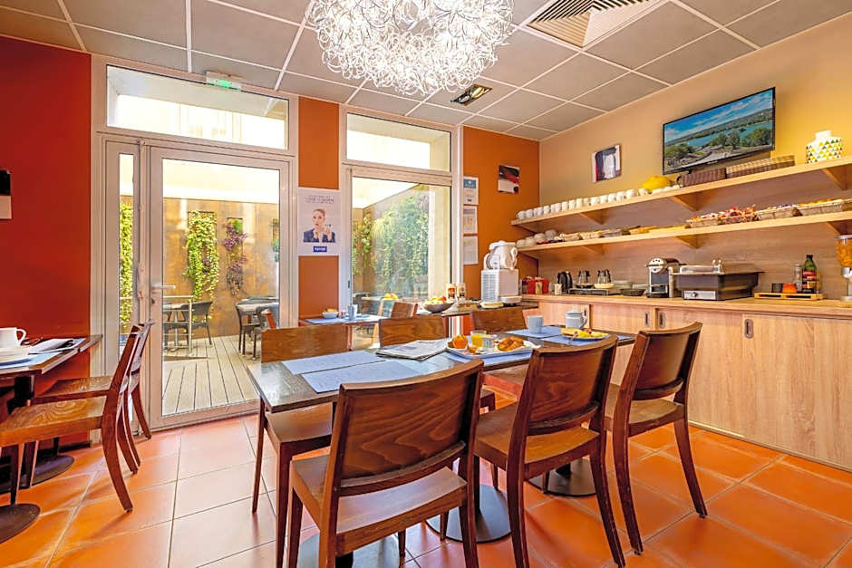 Kyriad Avignon - Palais des Papes