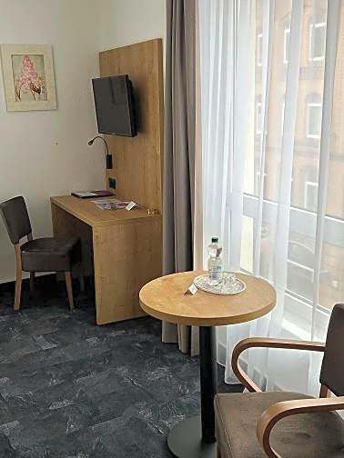 Hotel Alpha