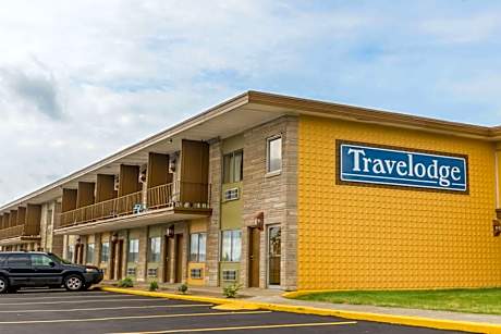 Travelodge by Wyndham Bloomington 