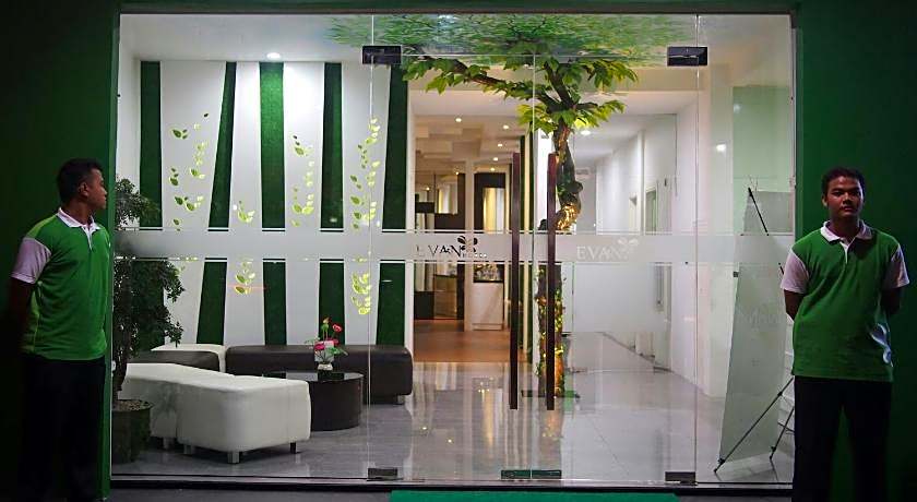 Evan Hotel (Non-Smoking)