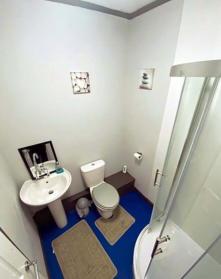 BEST DEAL - Kings Hotel