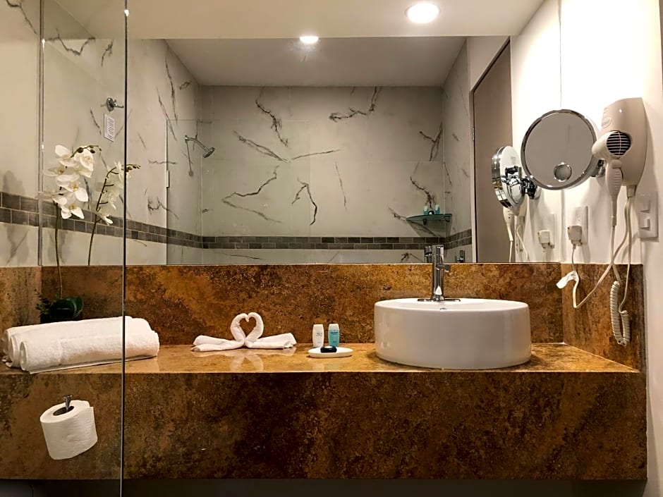 Sky Inn Hotel - Cancun