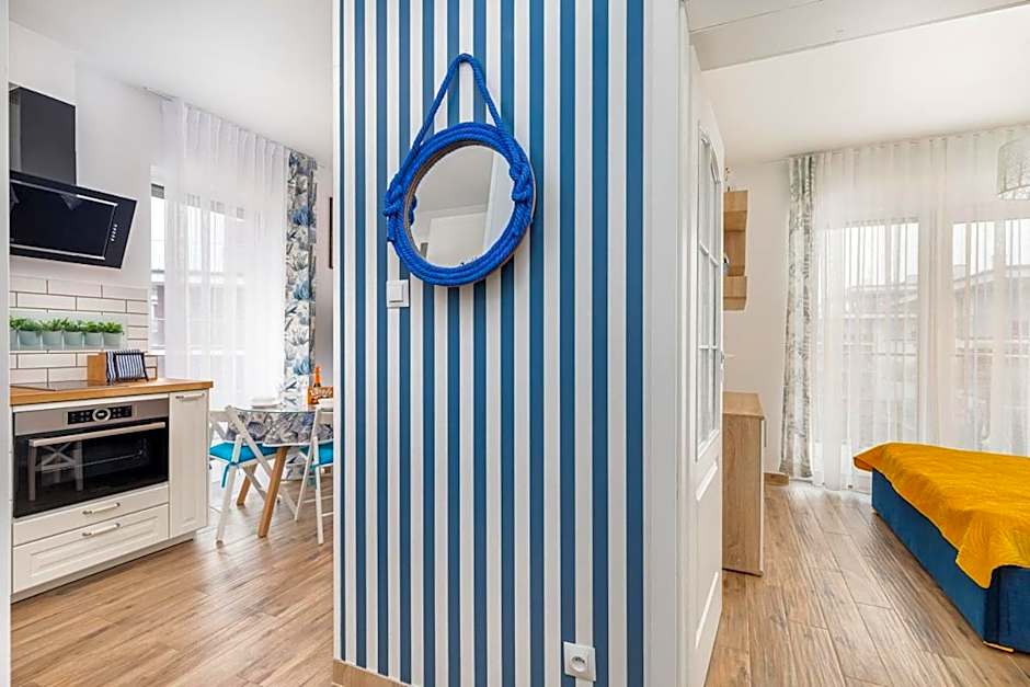 Apartament Holiday 8/25