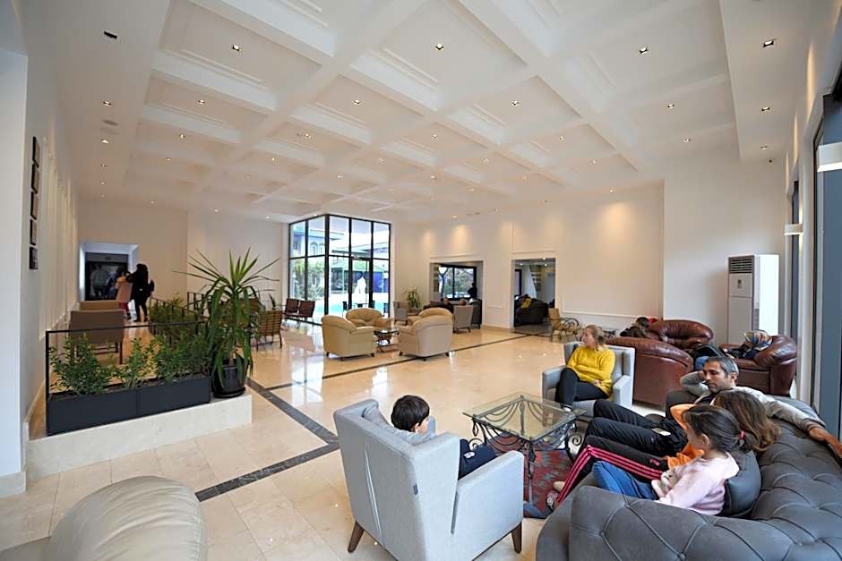 Herakles Thermal Hotel