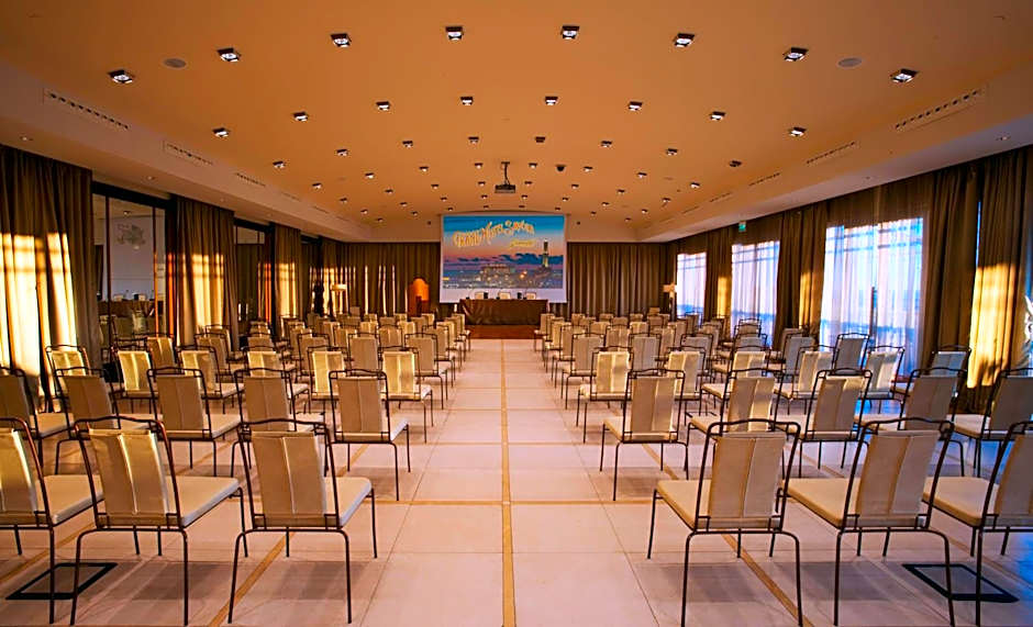 Grand Hotel Savoia Genova, Curio Collection by Hilton
