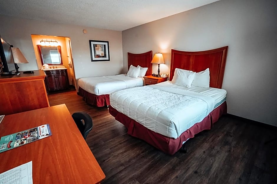 Lamplighter Inn and Suites - North