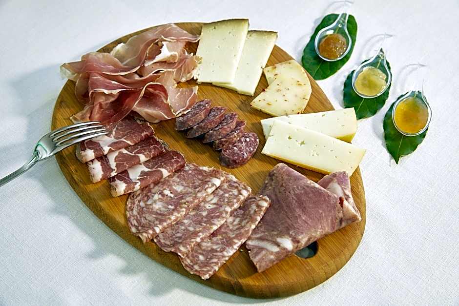 Santa Caterina Hotel & Bike