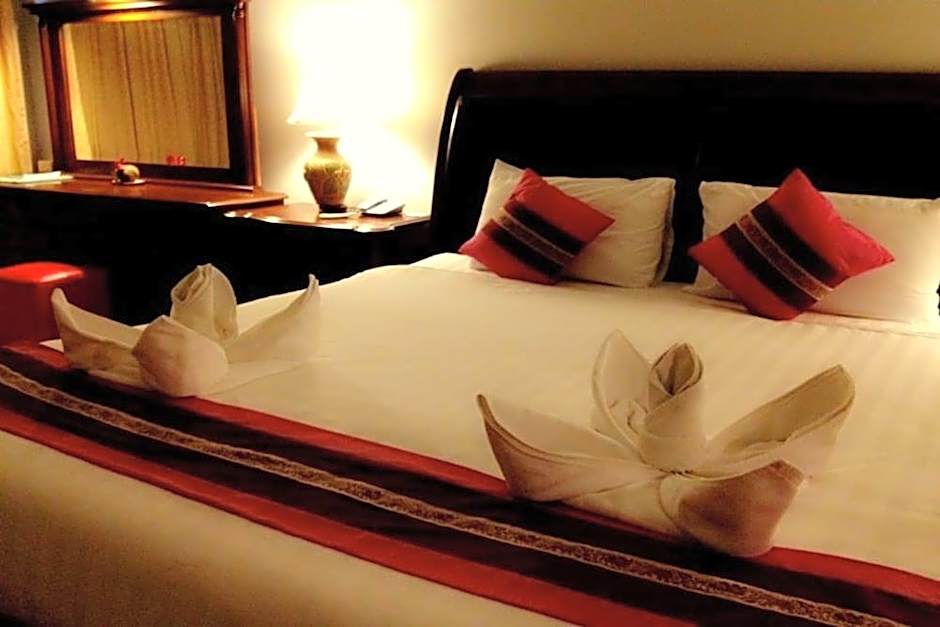 Thepnakorn Hotel