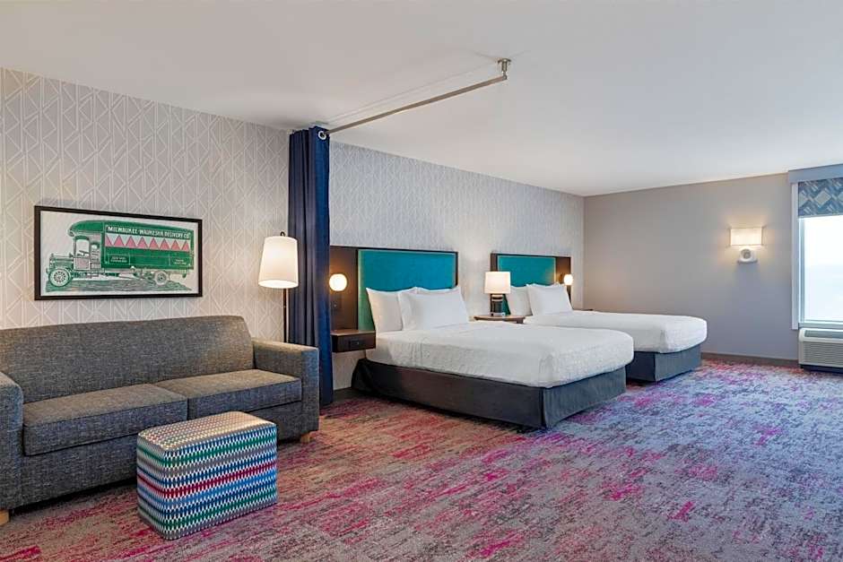 Home2 Suites by Hilton Milwaukee Brookfield