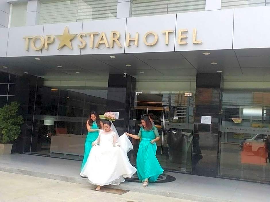 Top Star Hotel