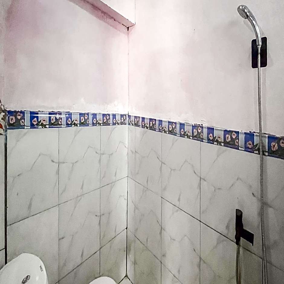 Graha Dirham Mitra RedDoorz