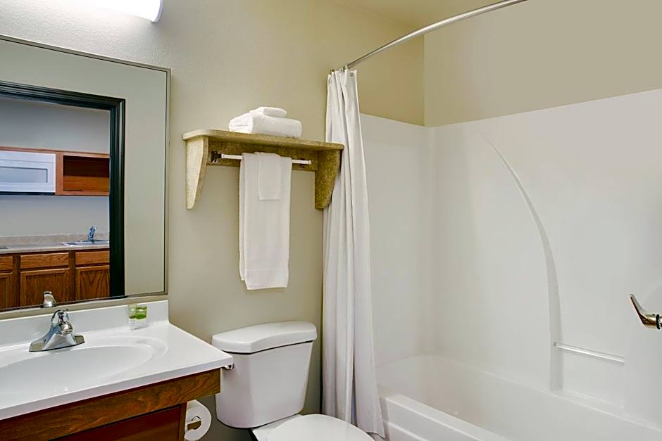WoodSpring Suites Manassas Battlefield Park I-66
