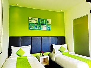 Arbor Biz Hotel