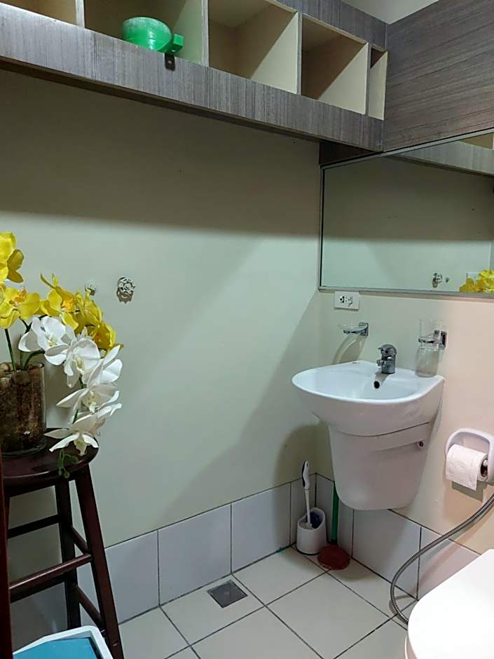 Jojie's Crib Horizons101 Studio II