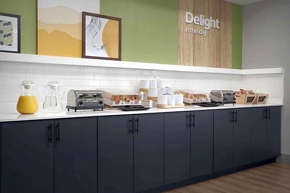 Spark by Hilton Miami Doral