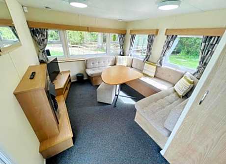 3 bedroom caravan 14 kingsgate