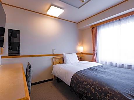 Standard Single Room - Smoking