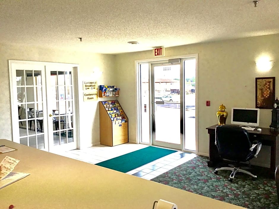 Mountain Host Motor Inn