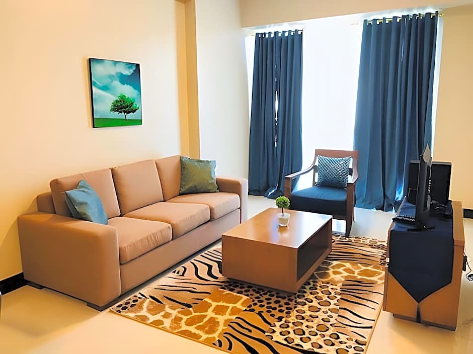 CSuites at 8 Newtown Mactan Cebu
