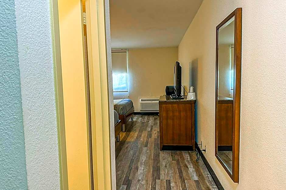 Jackson Hotel & Convention Center