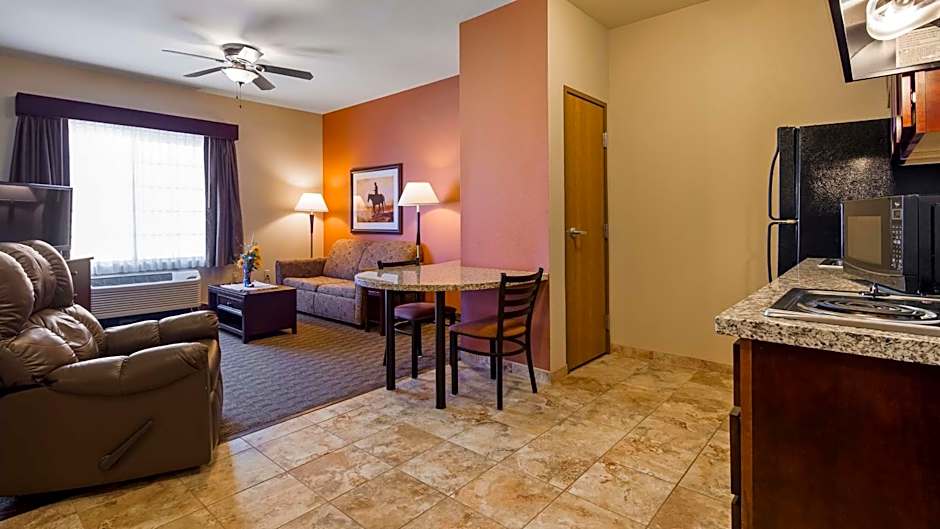 Best Western North Edge Inn