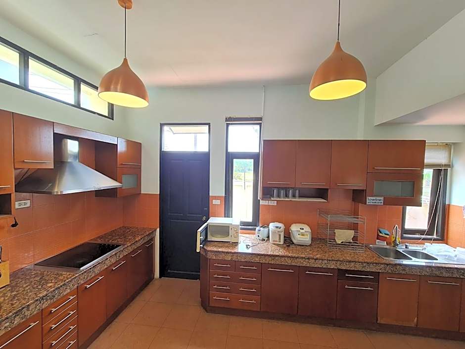 รมิดา พูล วิลล่า พัทยา Ramida Pool Villa Pattaya