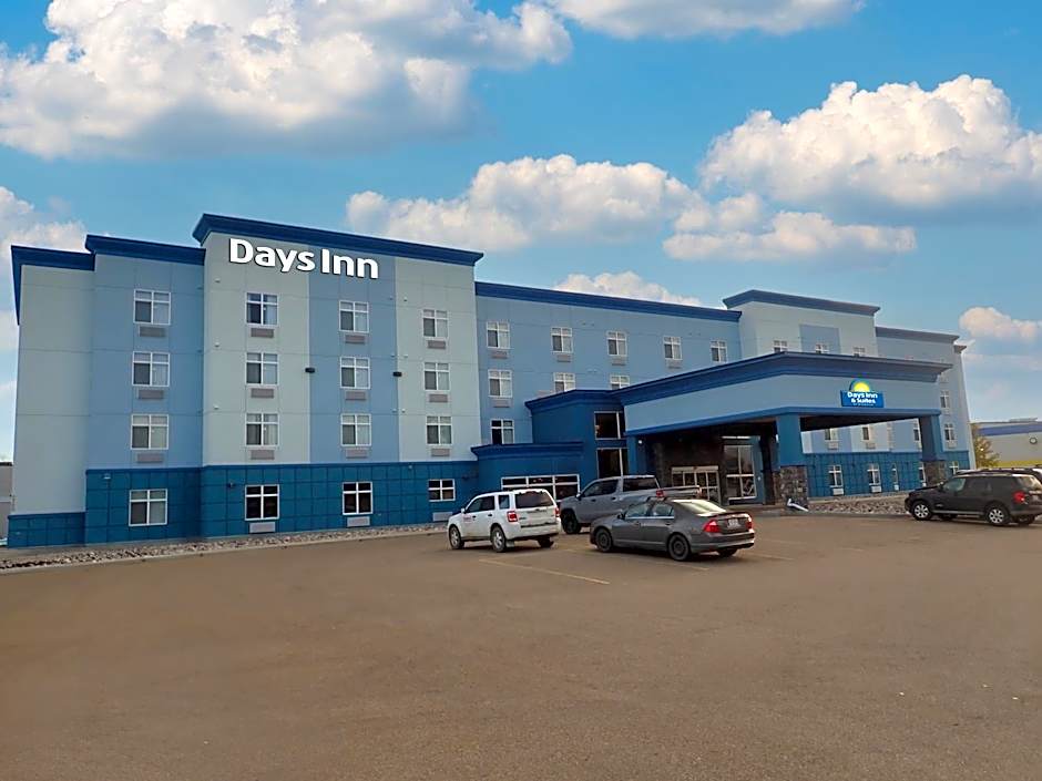 Days Inn & Suites by Wyndham Fort Saskatchewan