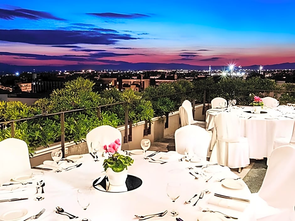 Trademark Collection By Wyndham Lazart