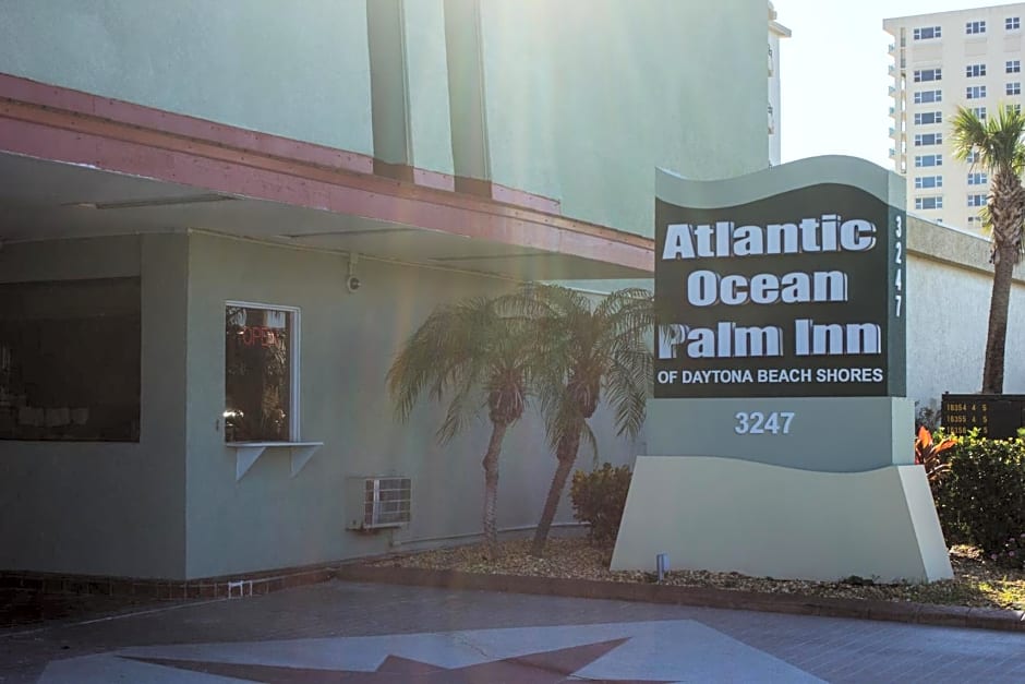 Atlantic Ocean Palm Inn