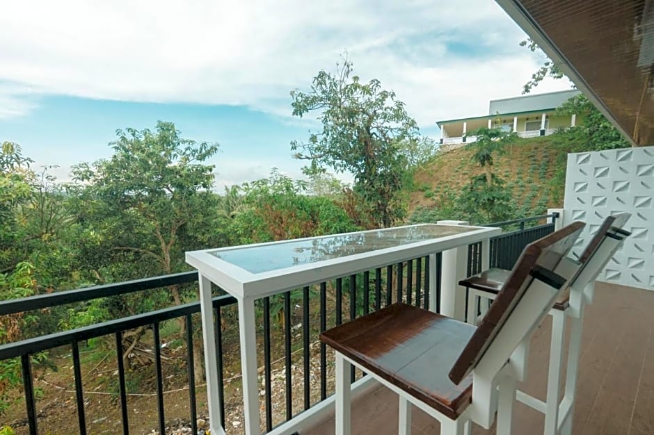 Hakata Lejja near Natural Hot spring