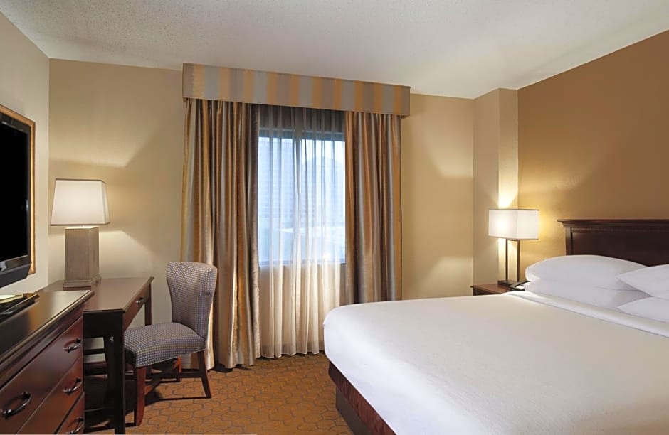 Embassy Suites by Hilton Dallas Near the Galleria
