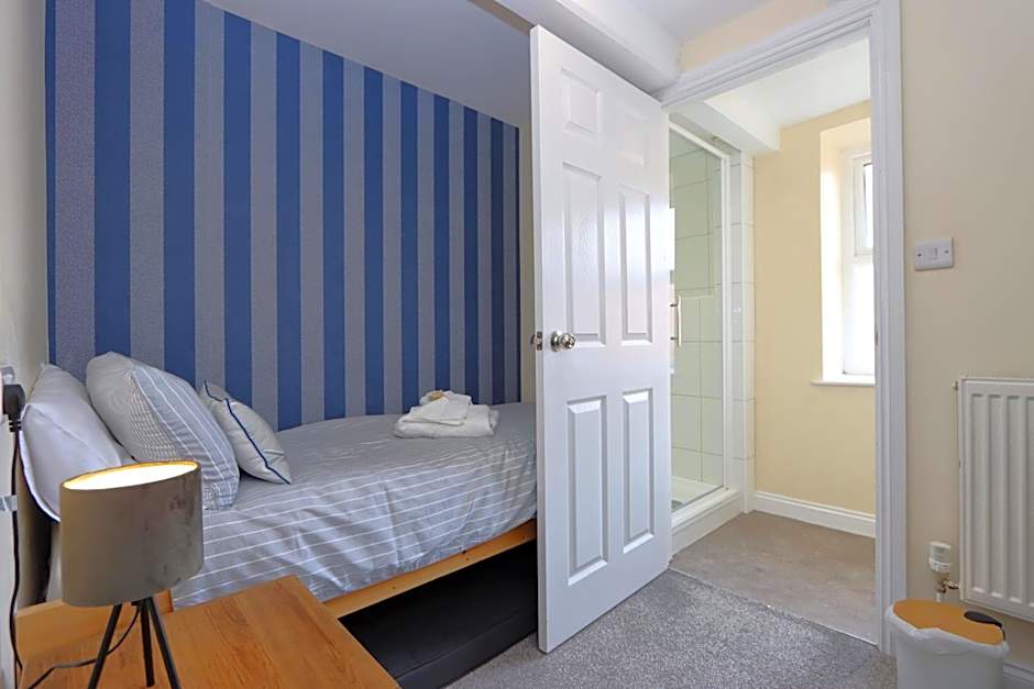 The Little Lion Inn, Red Lion