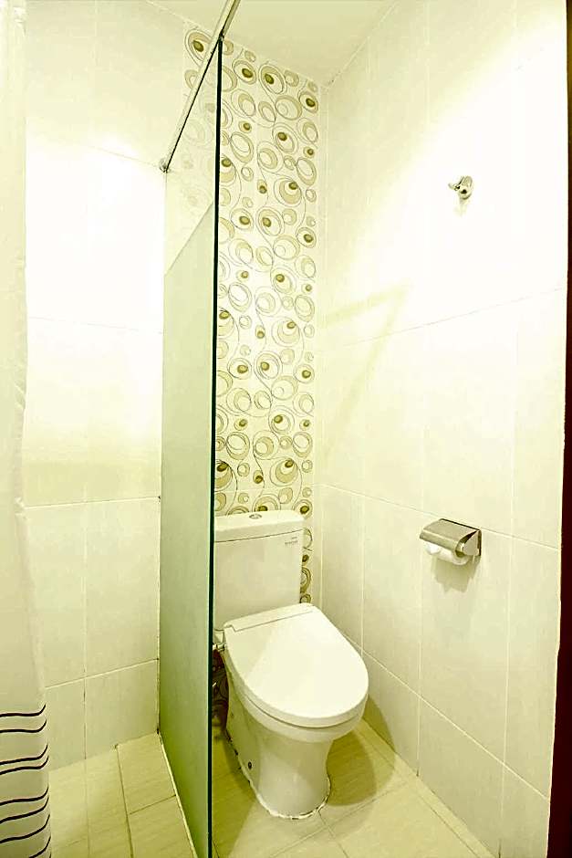 Collection O Pasteur Near Paris Van Java Mall Formerly Sweet Karina