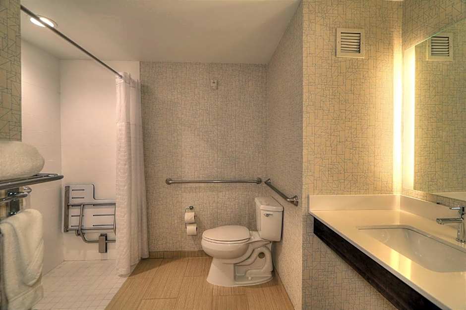 Holiday Inn Express Hotel & Suites Mobile Saraland By IHG