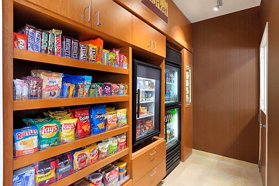Fairfield Inn & Suites by Marriott Bismarck North