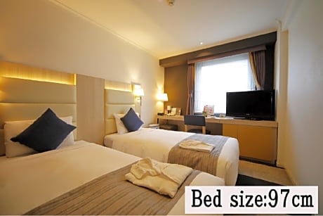 Economy Twin Room - Non-Smoking