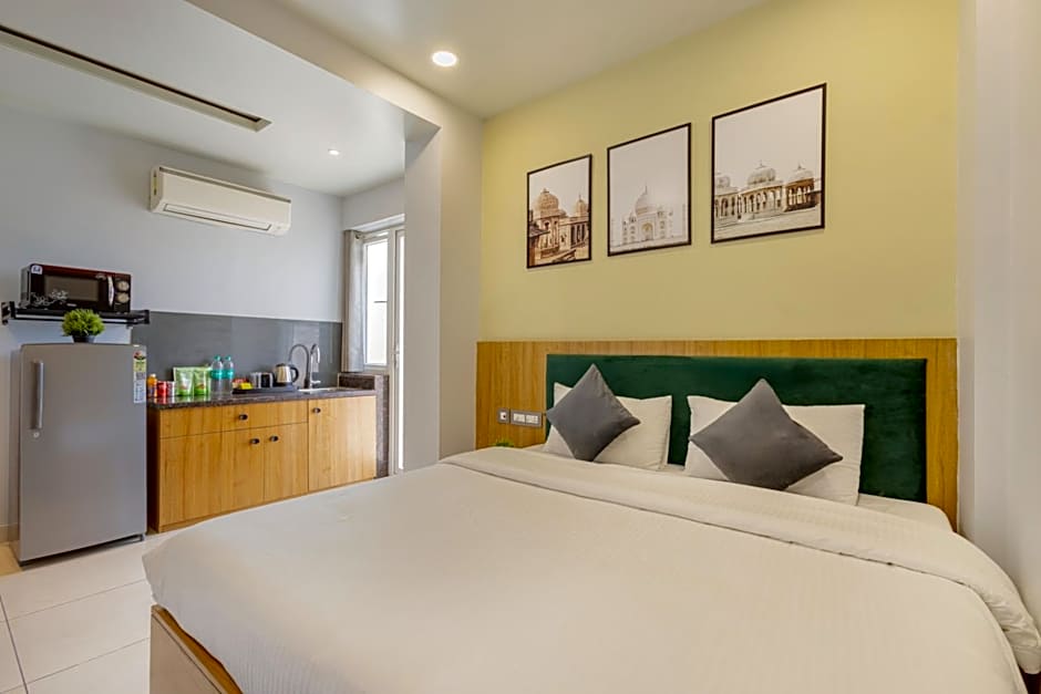 Wandr Hotel Medicity Gurugram, Near Medanta Hospital