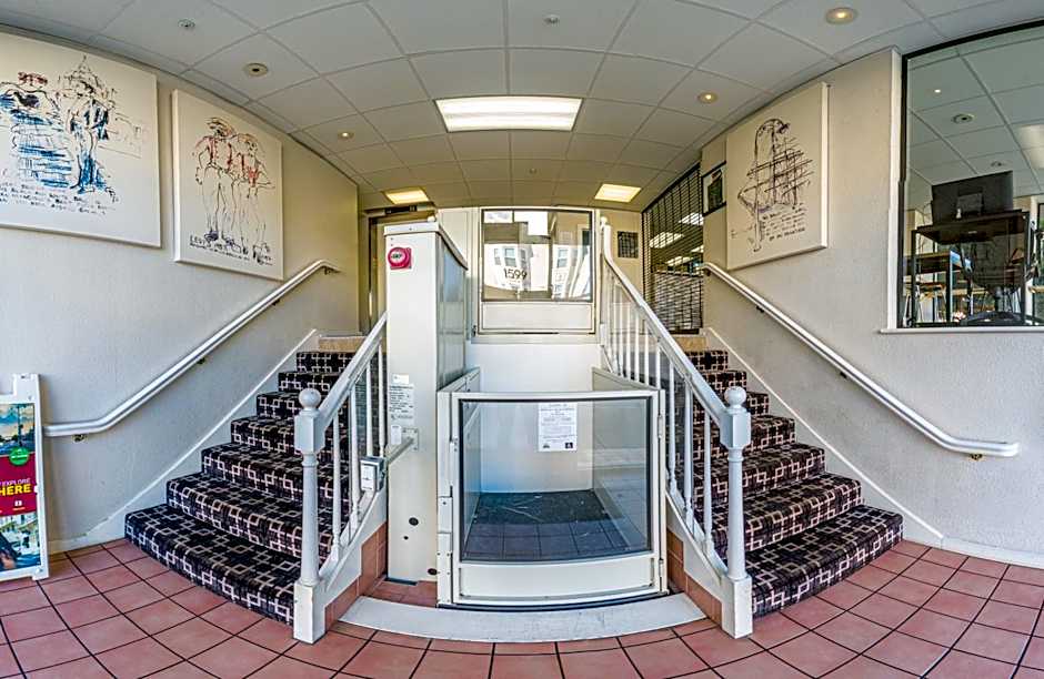 Buena Vista Motor Inn