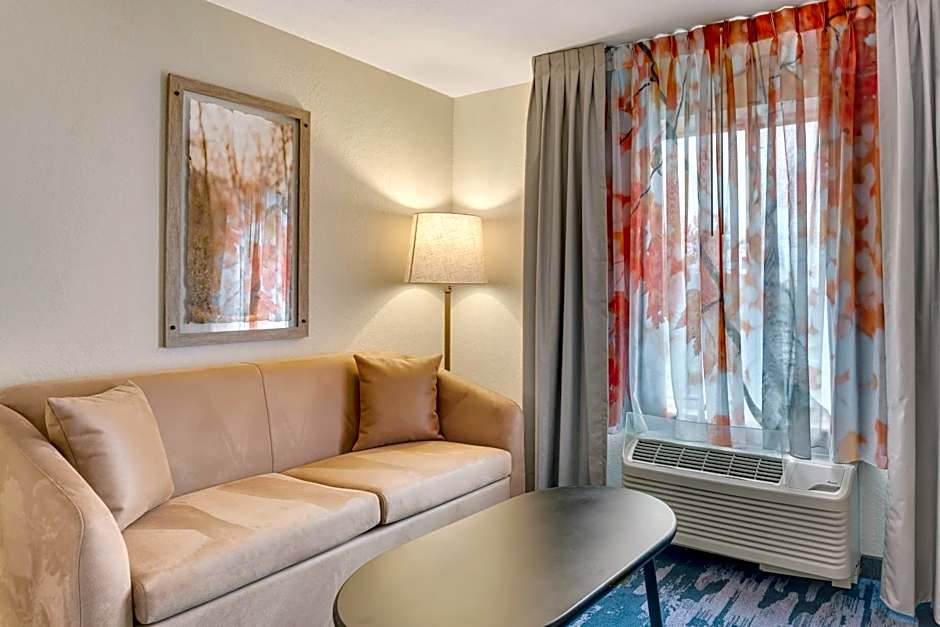 Fairfield Inn & Suites by Marriott Fredericksburg