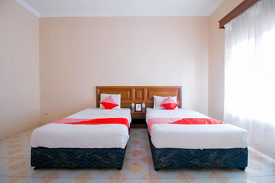 Hotel O Edotel Smkn 1 Pacet Syariah