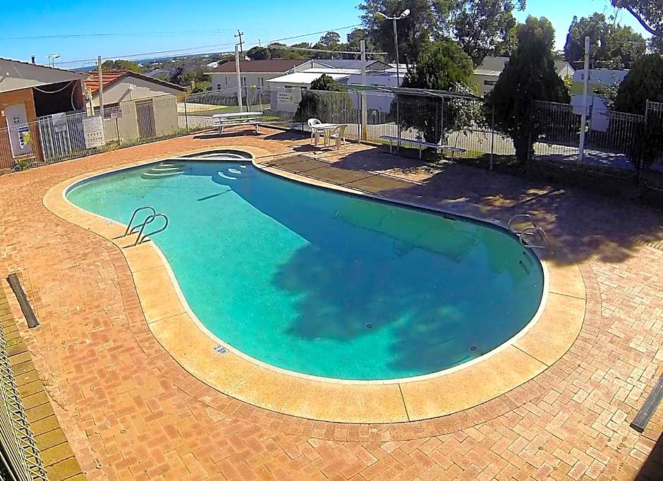 Twin Waters Caravan Park