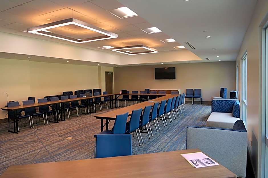 Holiday Inn Express & Suites St. Vincent - Grenadines by IHG