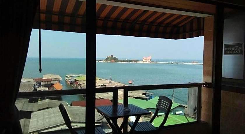 Seaview Sriracha Hotel