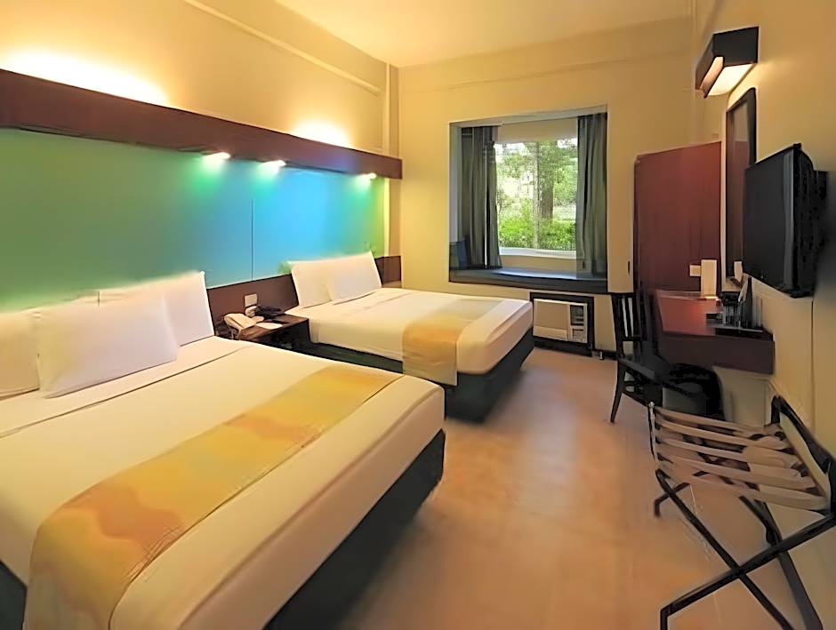 Microtel by Wyndham Tarlac