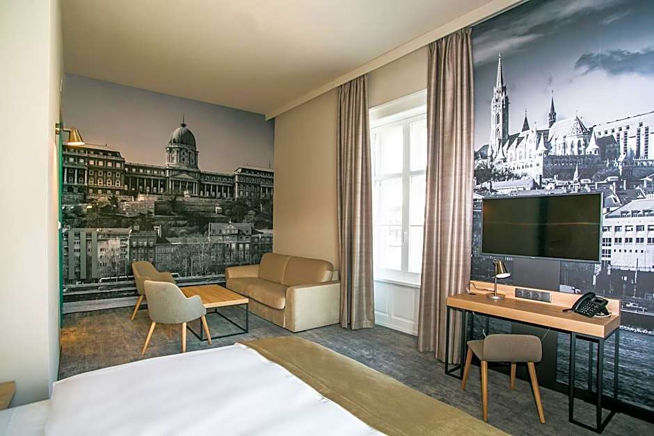 T62 Hotel