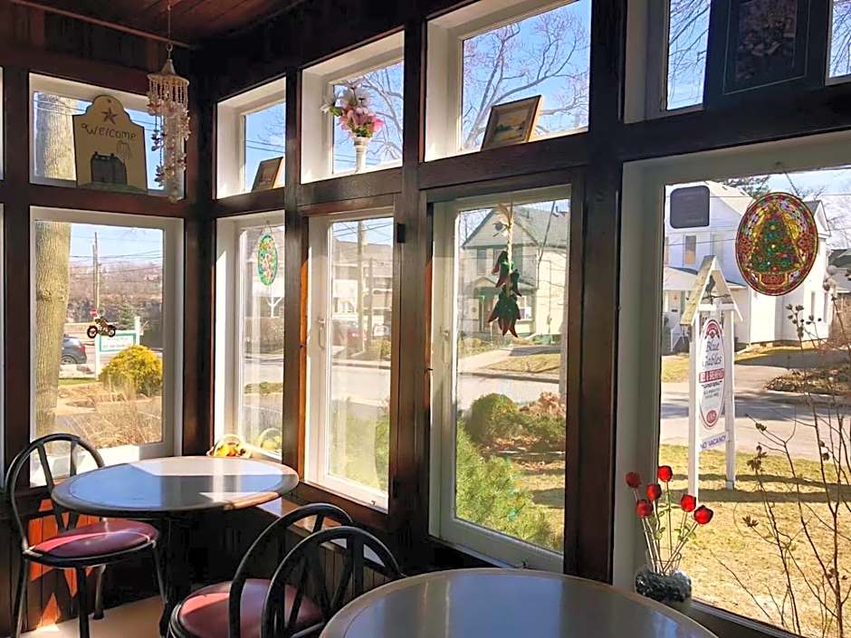 Blue Gables Bed and Breakfast