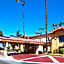 La Quinta Inn by Wyndham Costa Mesa / Newport Beach