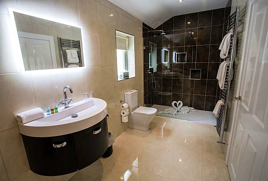 Tullyglass House Hotel